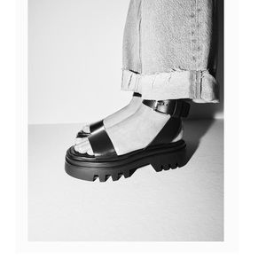 Zara Limited Chunky Platform Leather Sandals